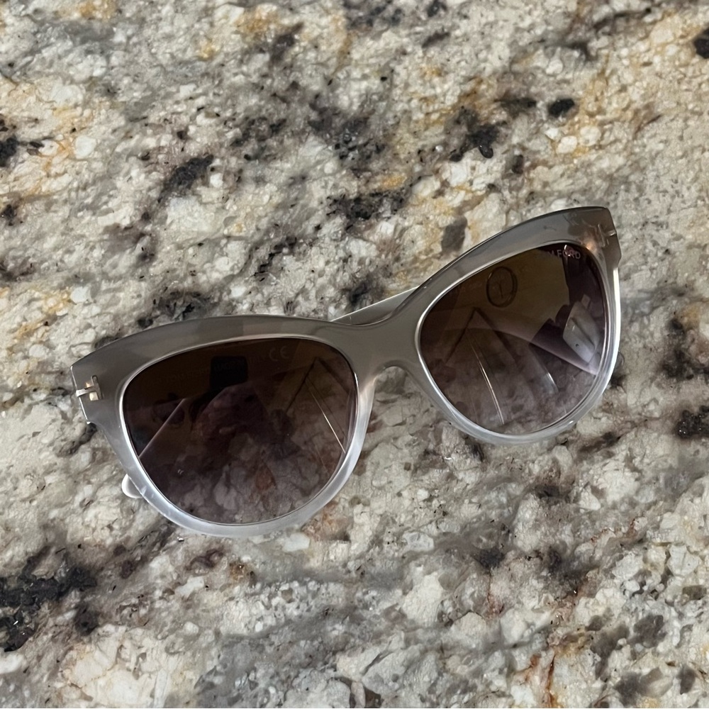Tom Ford Lily Sunglasses